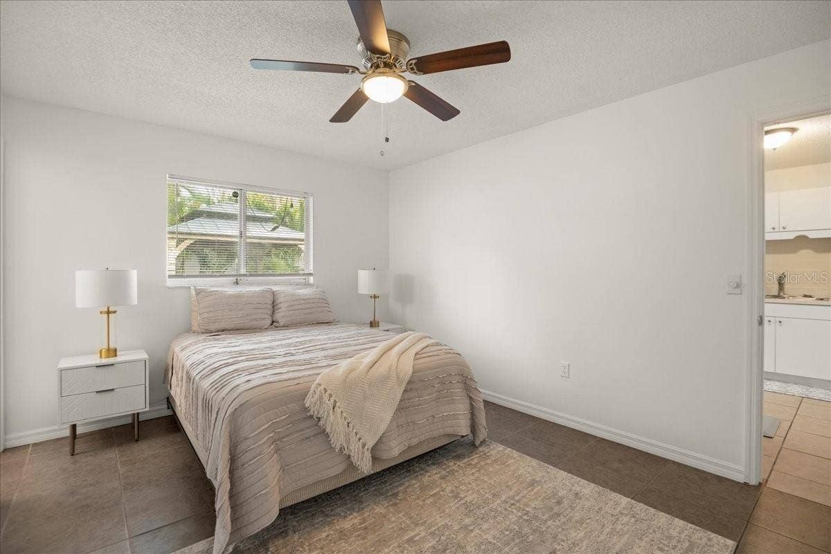 2201 54TH AVENUE DRIVE W, Bradenton, FL 34207 2201 54TH AVENUE DRIVE W, Bradenton, FL 34207