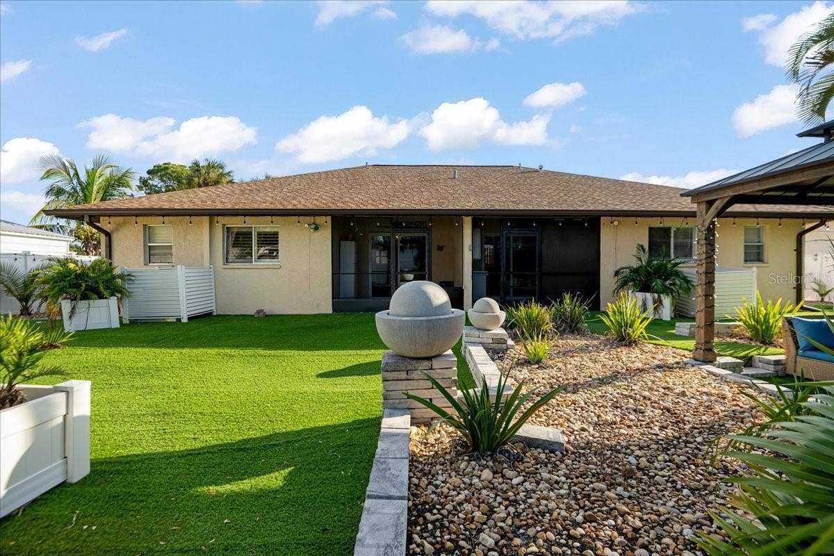 2201 54TH AVENUE DRIVE W, Bradenton, FL 34207 2201 54TH AVENUE DRIVE W, Bradenton, FL 34207