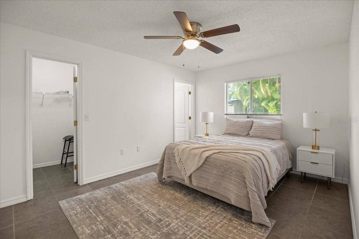 2201 54TH AVENUE DRIVE W, Bradenton, FL 34207 2201 54TH AVENUE DRIVE W, Bradenton, FL 34207