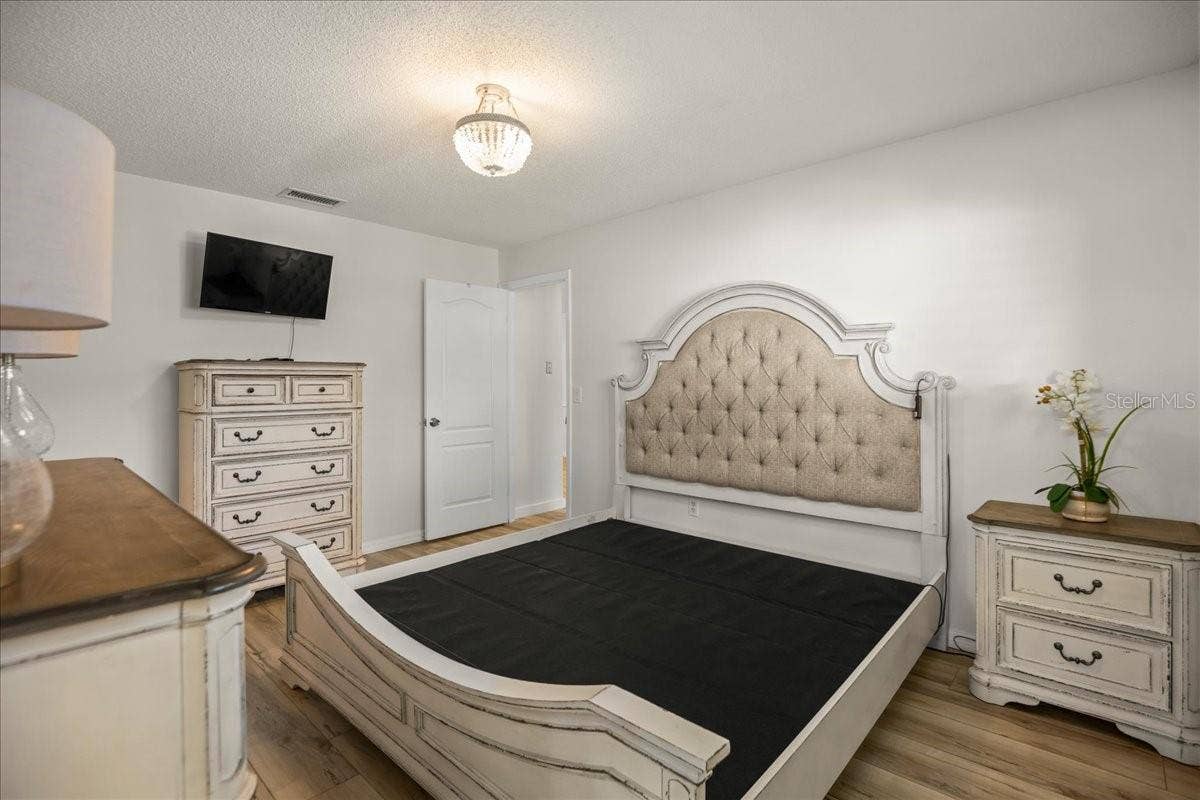 2201 54TH AVENUE DRIVE W, Bradenton, FL 34207 2201 54TH AVENUE DRIVE W, Bradenton, FL 34207