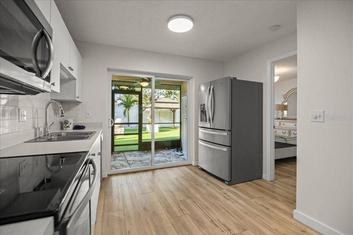2201 54TH AVENUE DRIVE W, Bradenton, FL 34207 2201 54TH AVENUE DRIVE W, Bradenton, FL 34207