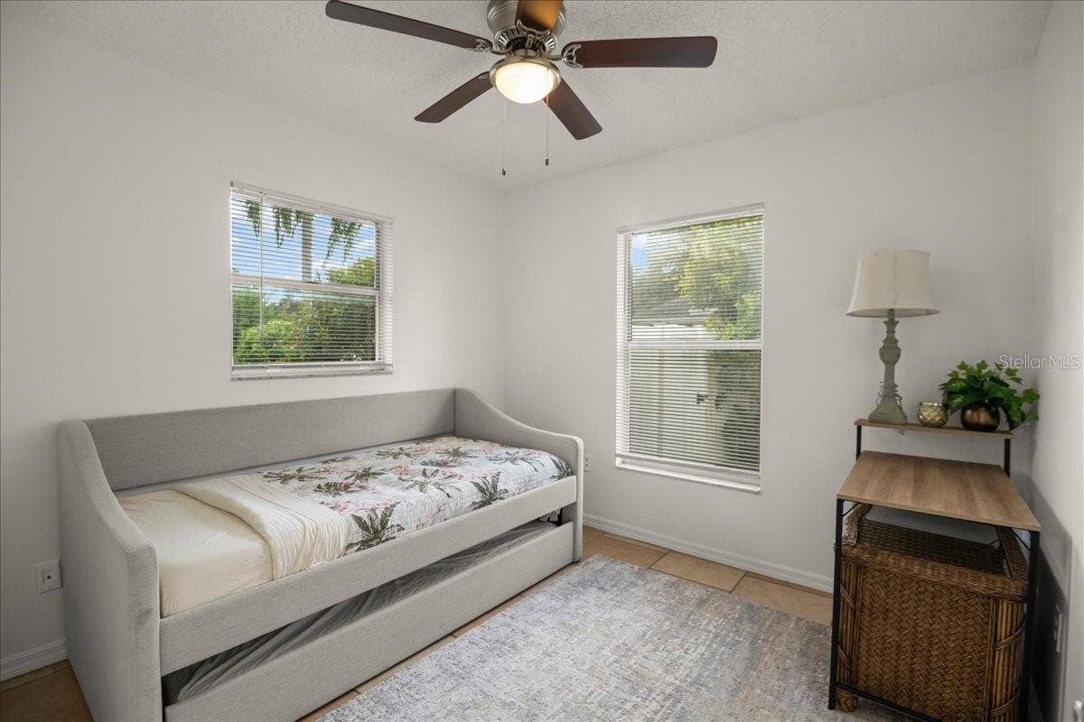 2201 54TH AVENUE DRIVE W, Bradenton, FL 34207 2201 54TH AVENUE DRIVE W, Bradenton, FL 34207