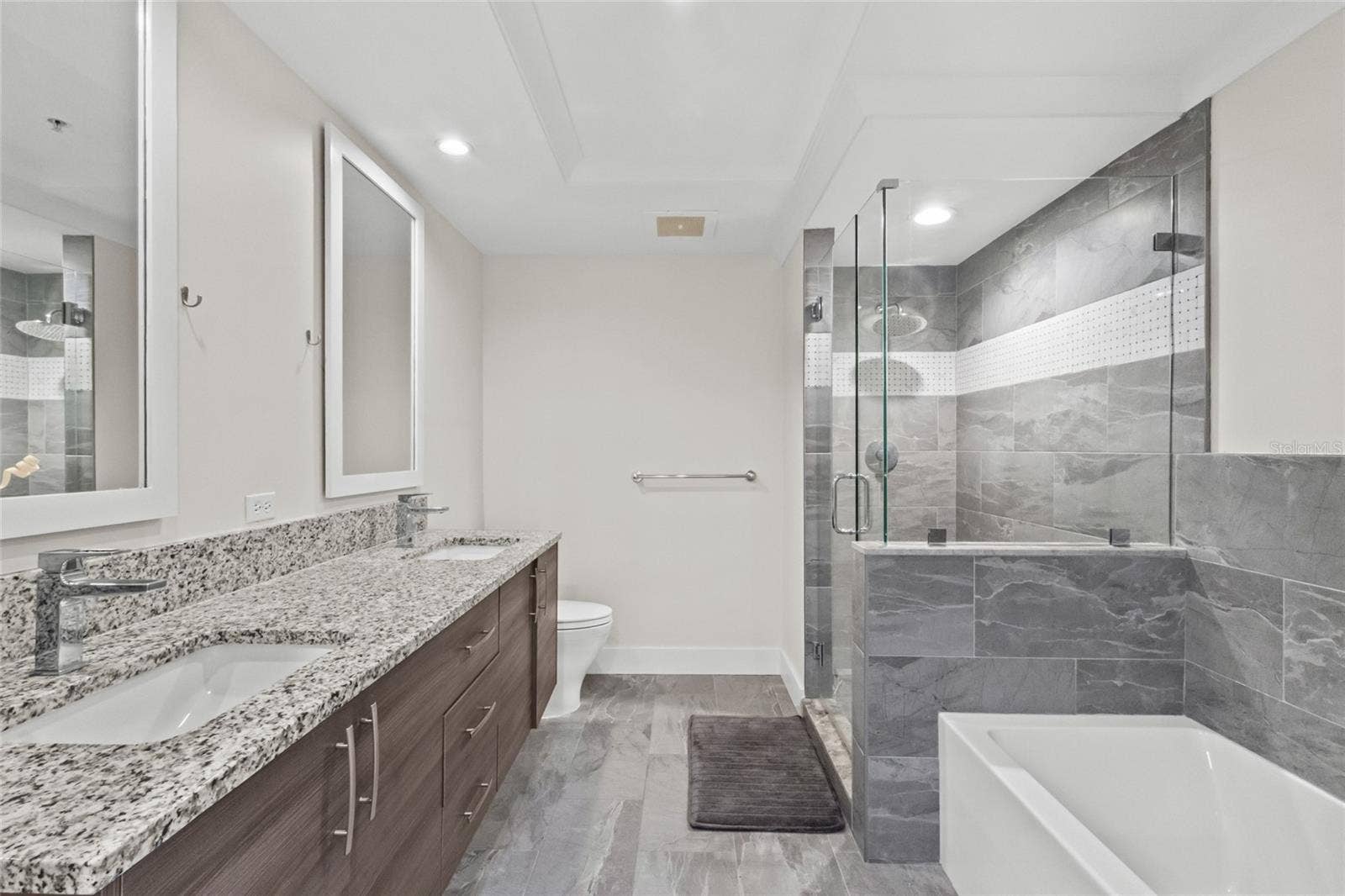 1350 MAIN STREET, #704, Sarasota, FL 34236 1350 MAIN STREET, #704, Sarasota, FL 34236