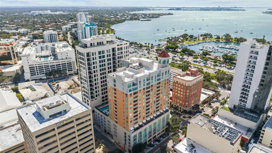 Property photo for 1350 MAIN STREET, #704, Sarasota, FL