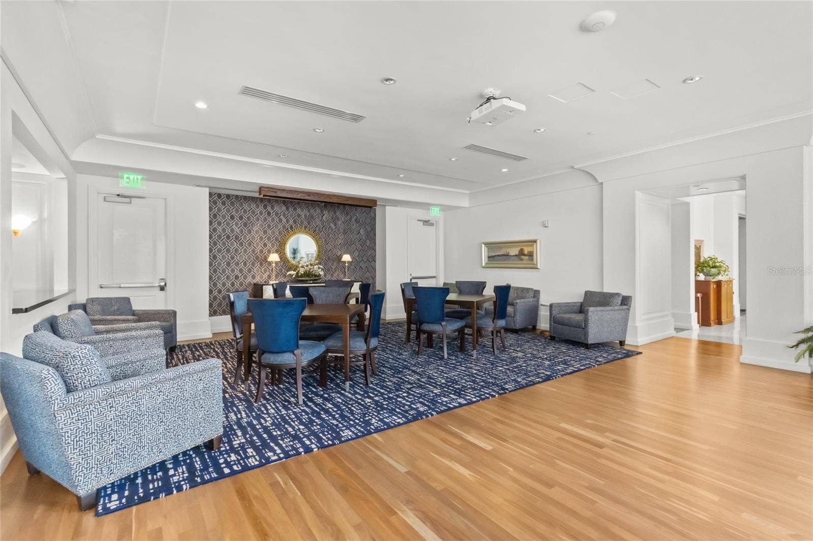 1350 MAIN STREET, #704, Sarasota, FL 34236 1350 MAIN STREET, #704, Sarasota, FL 34236