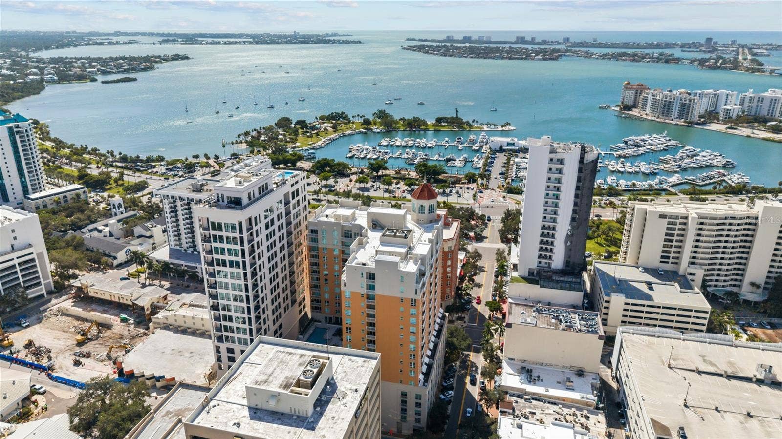 1350 MAIN STREET, #704, Sarasota, FL 34236 1350 MAIN STREET, #704, Sarasota, FL 34236