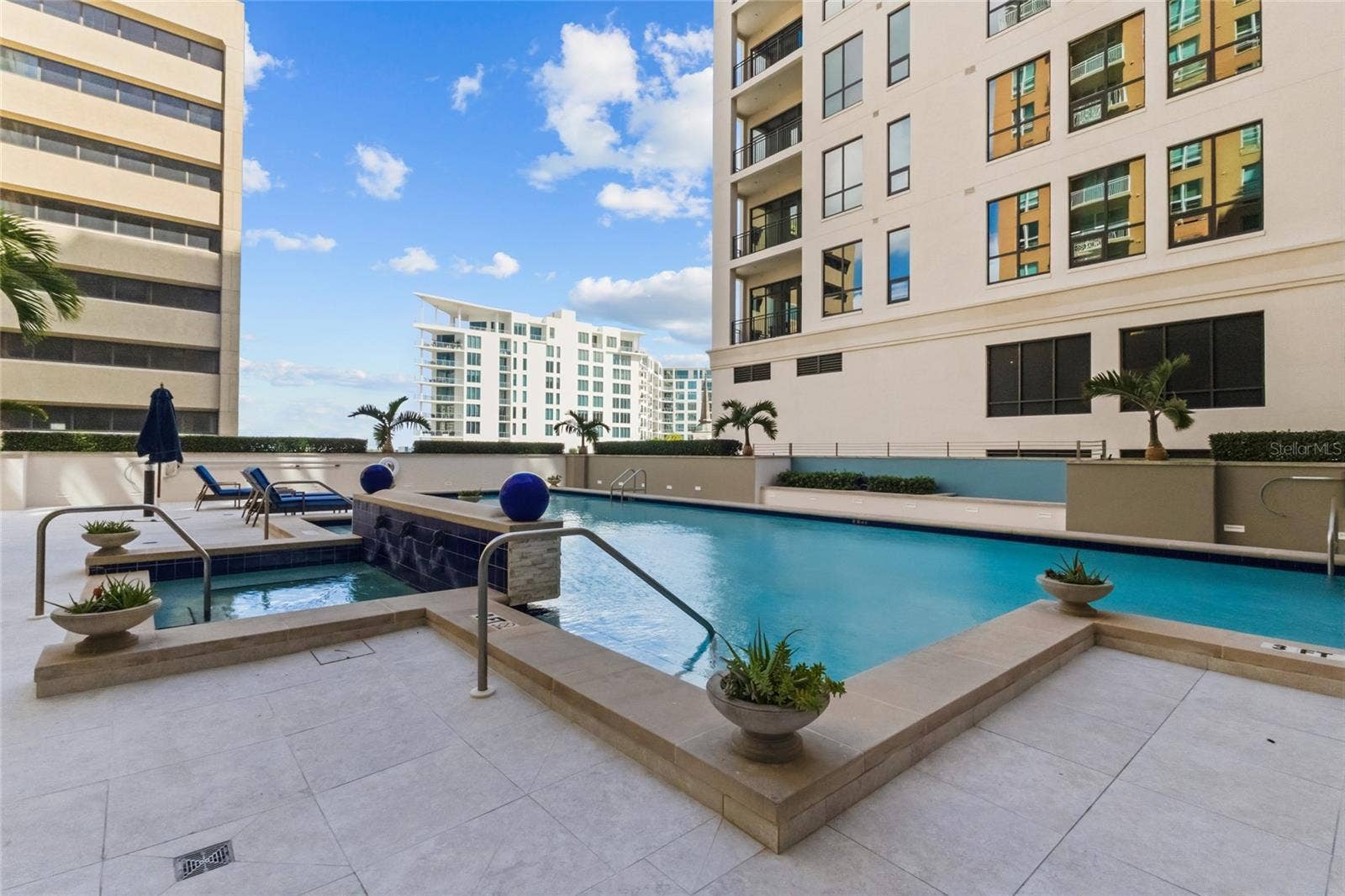 1350 MAIN STREET, #704, Sarasota, FL 34236 1350 MAIN STREET, #704, Sarasota, FL 34236