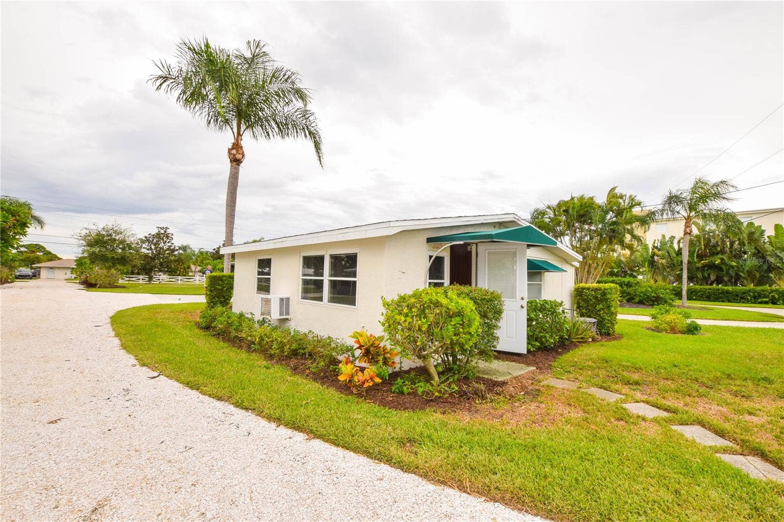 321 BAYSHORE ROAD, Nokomis, FL 34275 321 BAYSHORE ROAD, Nokomis, FL 34275