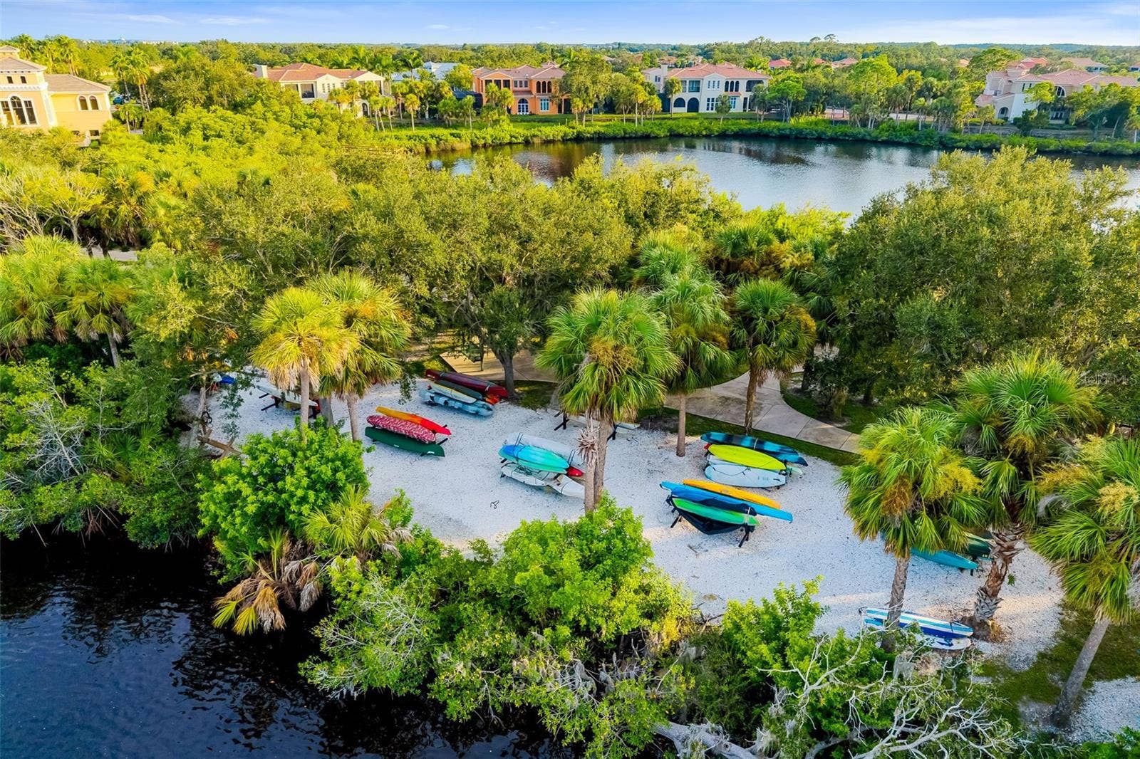 9616 PORTSIDE TERRACE, Bradenton, FL 34212 Kayak & Canoe Storage