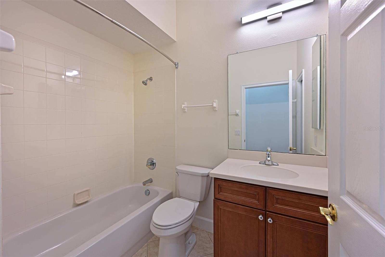 9616 PORTSIDE TERRACE, Bradenton, FL 34212 9616 PORTSIDE TERRACE, Bradenton, FL 34212