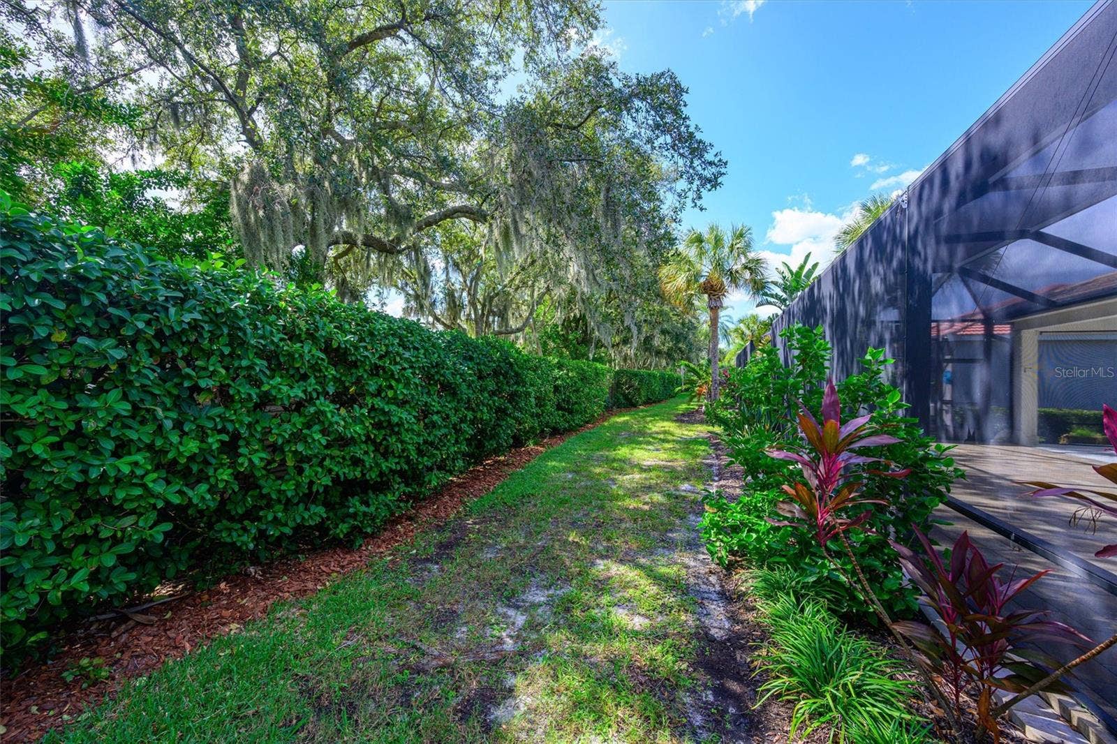 9616 PORTSIDE TERRACE, Bradenton, FL 34212 9616 PORTSIDE TERRACE, Bradenton, FL 34212