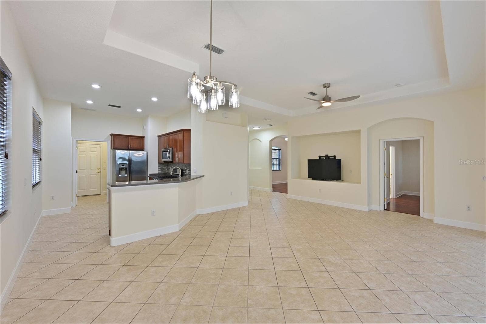 9616 PORTSIDE TERRACE, Bradenton, FL 34212 9616 PORTSIDE TERRACE, Bradenton, FL 34212