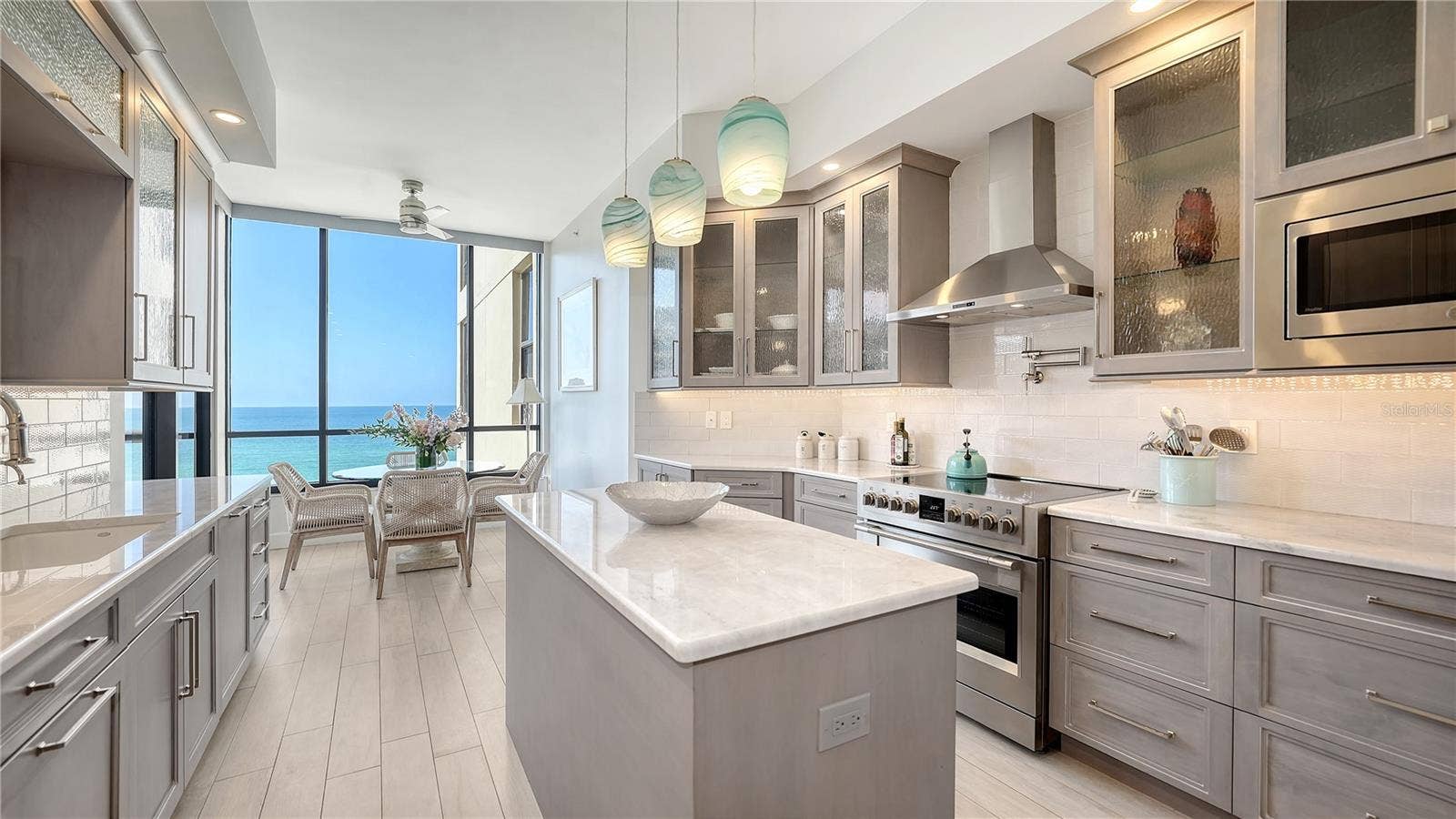 1241 GULF OF MEXICO DRIVE, #803, Longboat Key, FL 34228 1241 GULF OF MEXICO DRIVE, #803, Longboat Key, FL 34228