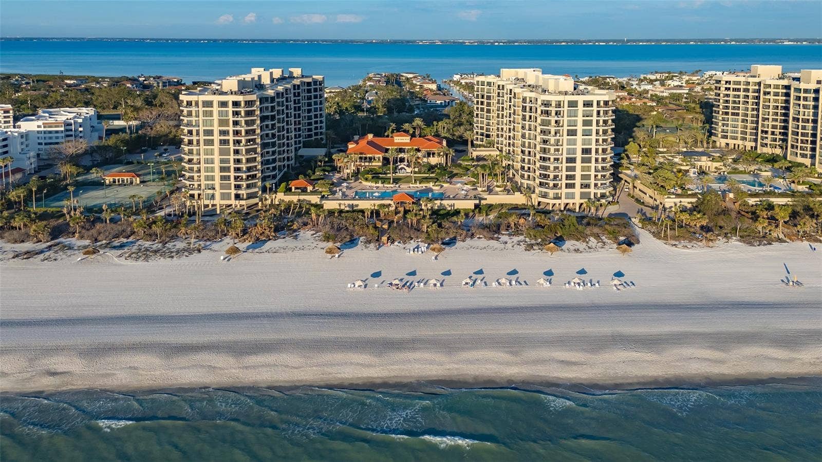 1241 GULF OF MEXICO DRIVE, #803, Longboat Key, FL 34228 1241 GULF OF MEXICO DRIVE, #803, Longboat Key, FL 34228