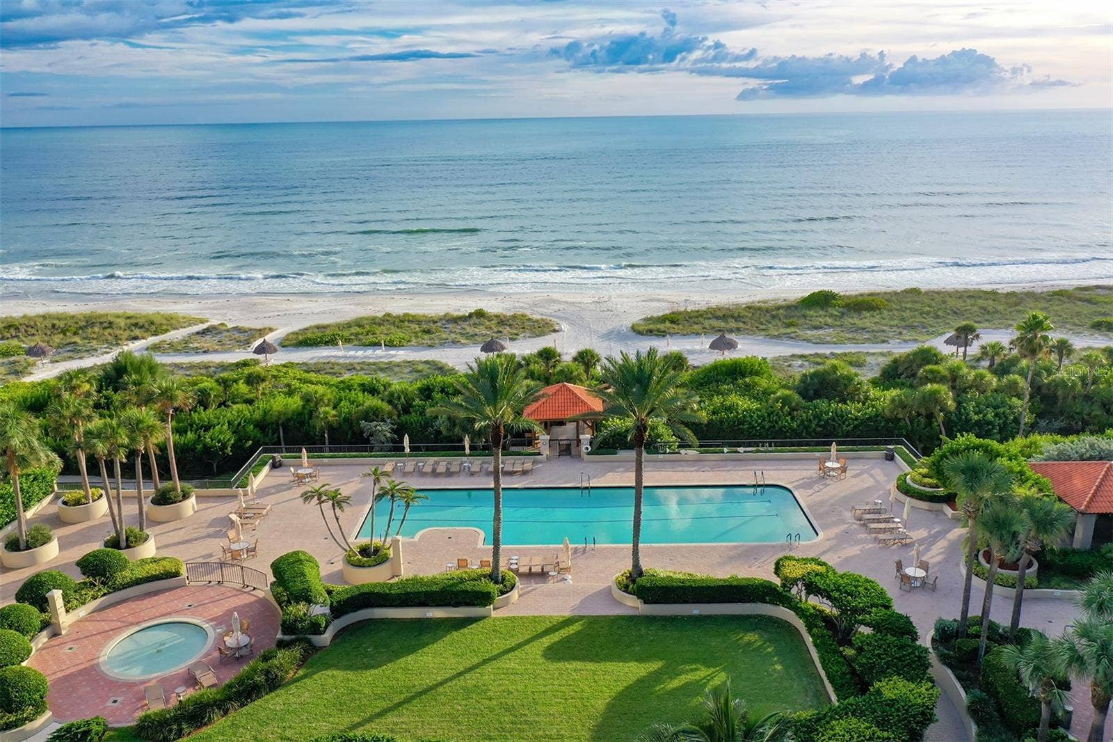 1241 GULF OF MEXICO DRIVE, #803, Longboat Key, FL 34228 1241 GULF OF MEXICO DRIVE, #803, Longboat Key, FL 34228