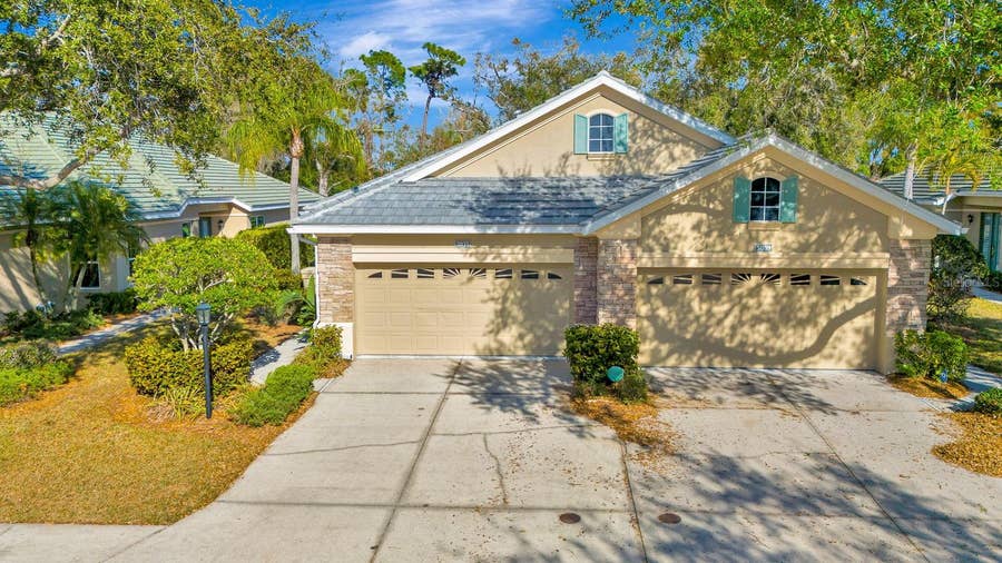 Property photo for 5035 LAKESCENE PLACE, Sarasota, FL