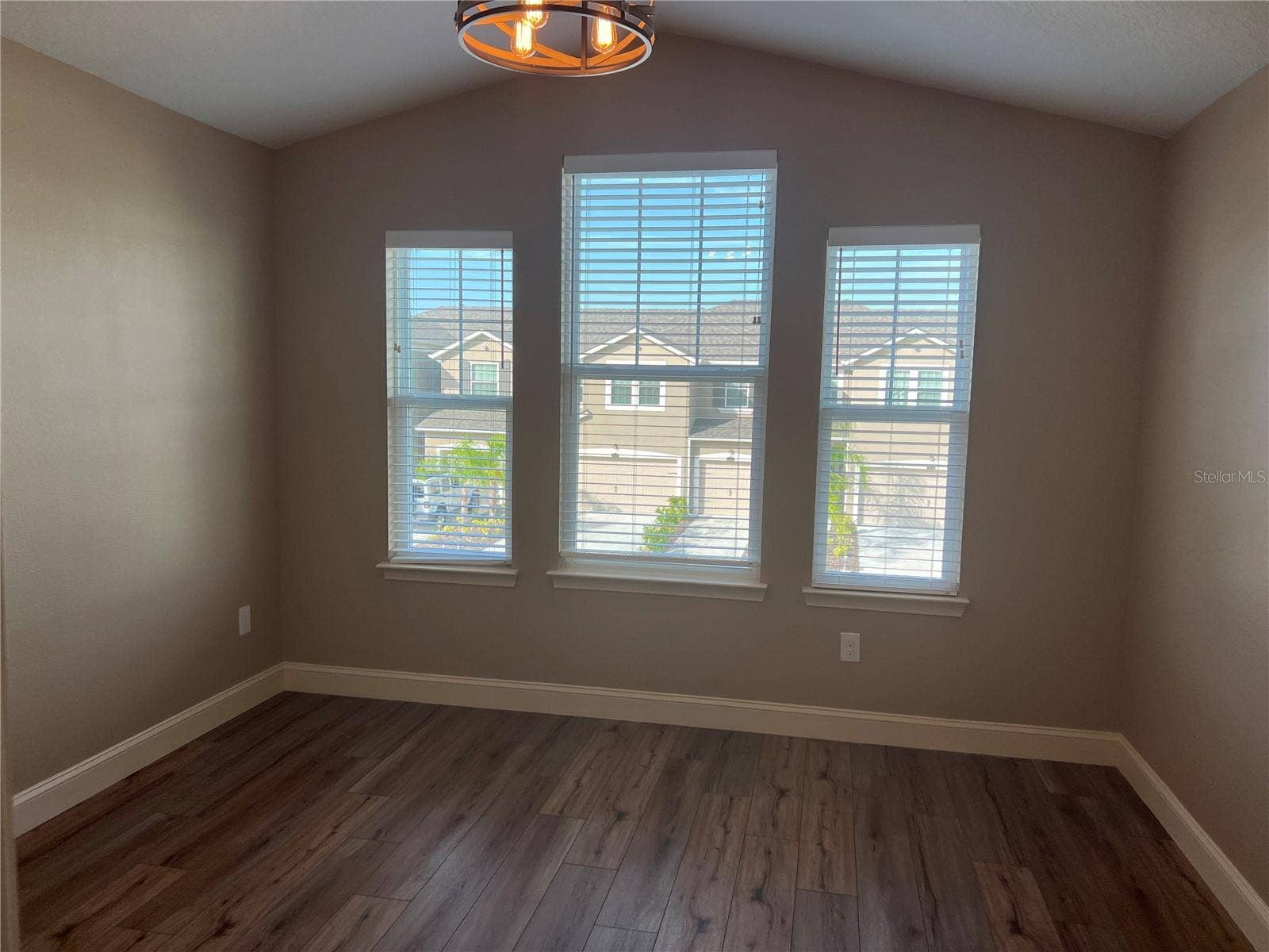 5531 PLEASANTVIEW COURT, Bradenton, FL 34211 5531 PLEASANTVIEW COURT, Bradenton, FL 34211