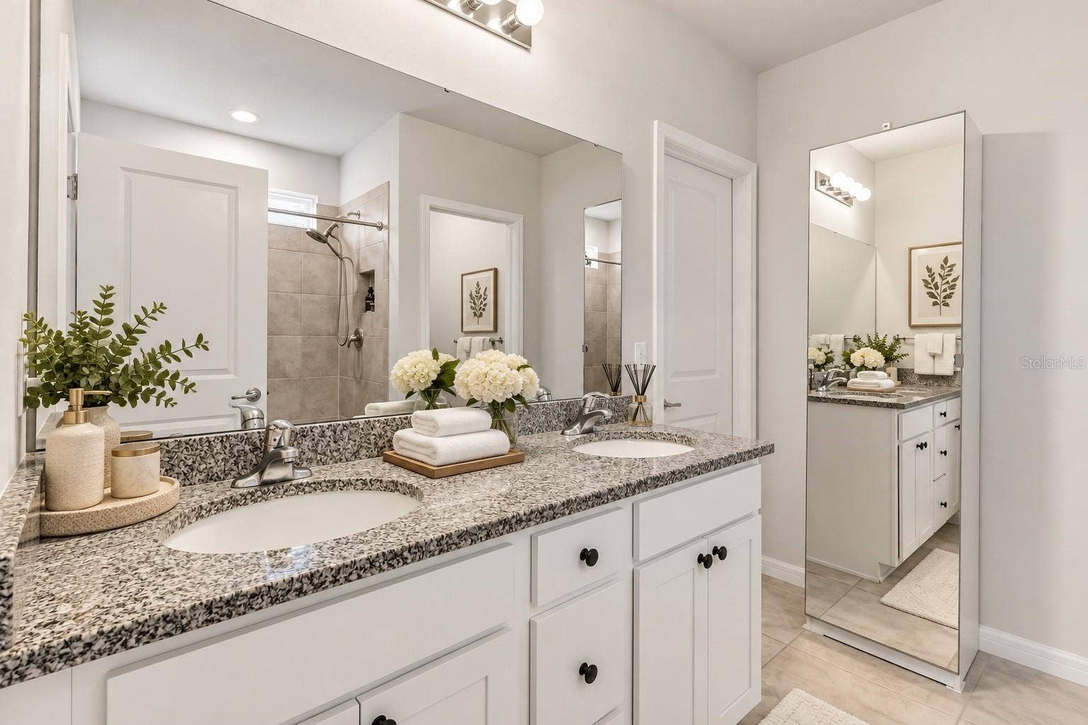 901 GOLDEN SHINER AVENUE, Ruskin, FL 33570