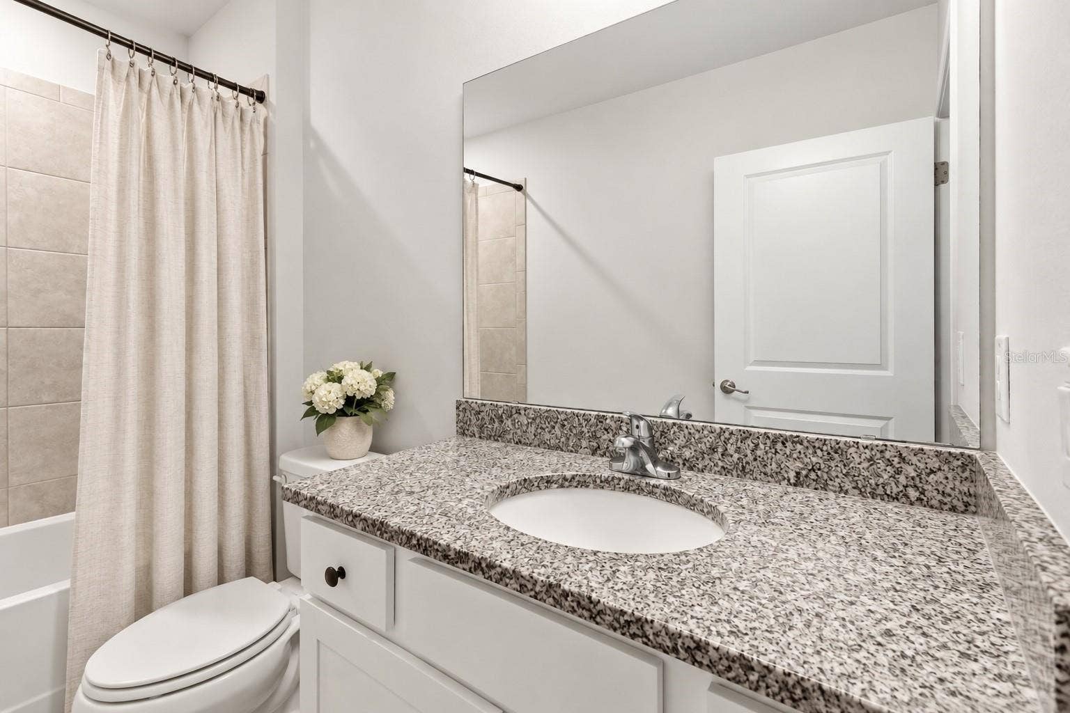 901 GOLDEN SHINER AVENUE, Ruskin, FL 33570