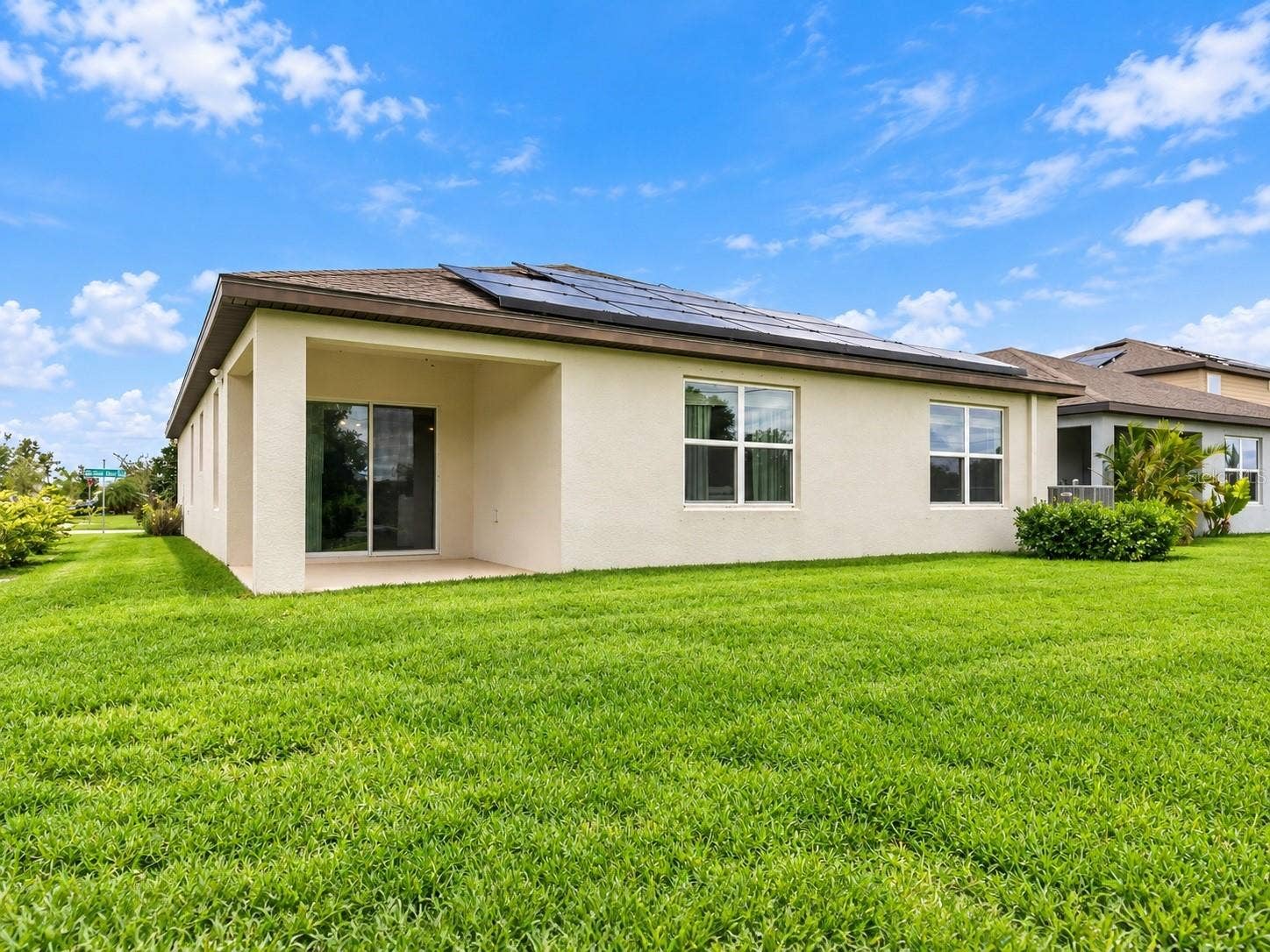 901 GOLDEN SHINER AVENUE, Ruskin, FL 33570