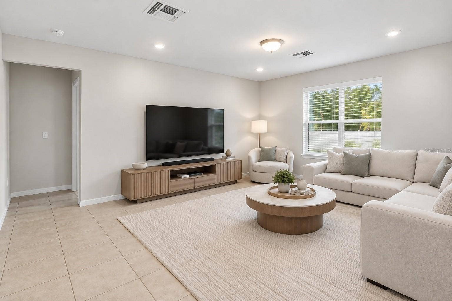 901 GOLDEN SHINER AVENUE, Ruskin, FL 33570
