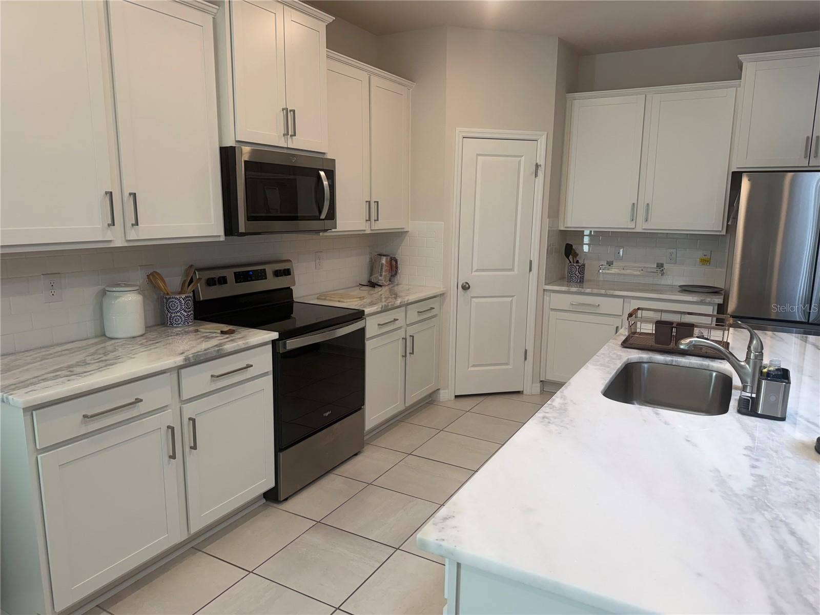 15925 5TH AVENUE E, Bradenton, FL 34212 15925 5TH AVENUE E, Bradenton, FL 34212