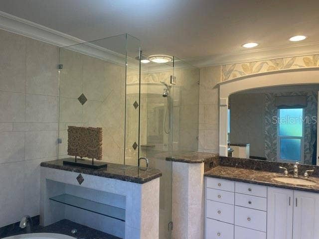4859 GREENCROFT ROAD, Sarasota, FL 34235 4859 GREENCROFT ROAD, Sarasota, FL 34235