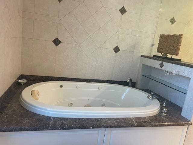 4859 GREENCROFT ROAD, Sarasota, FL 34235 4859 GREENCROFT ROAD, Sarasota, FL 34235