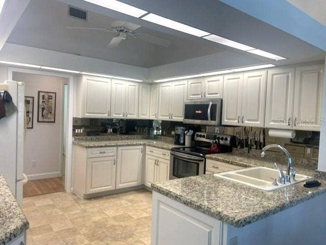 4859 GREENCROFT ROAD, Sarasota, FL 34235 4859 GREENCROFT ROAD, Sarasota, FL 34235