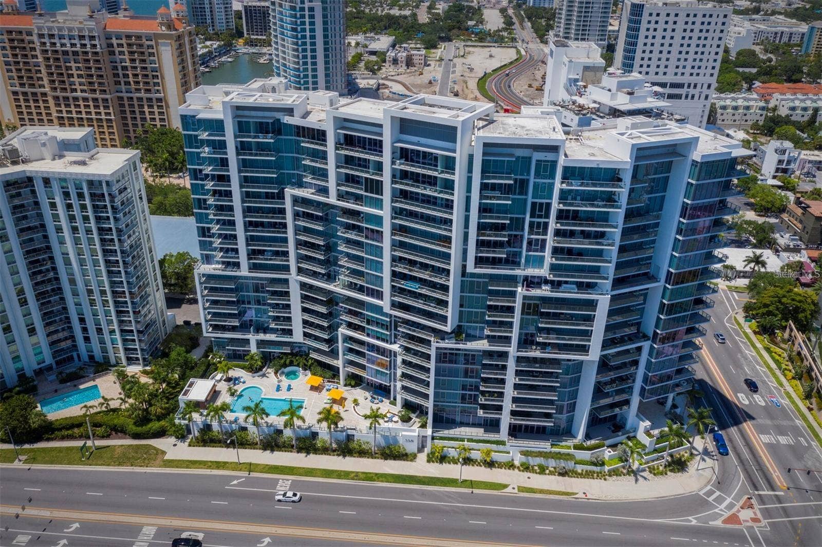 1155 N GULFSTREAM AVENUE, #906, Sarasota, FL 34236