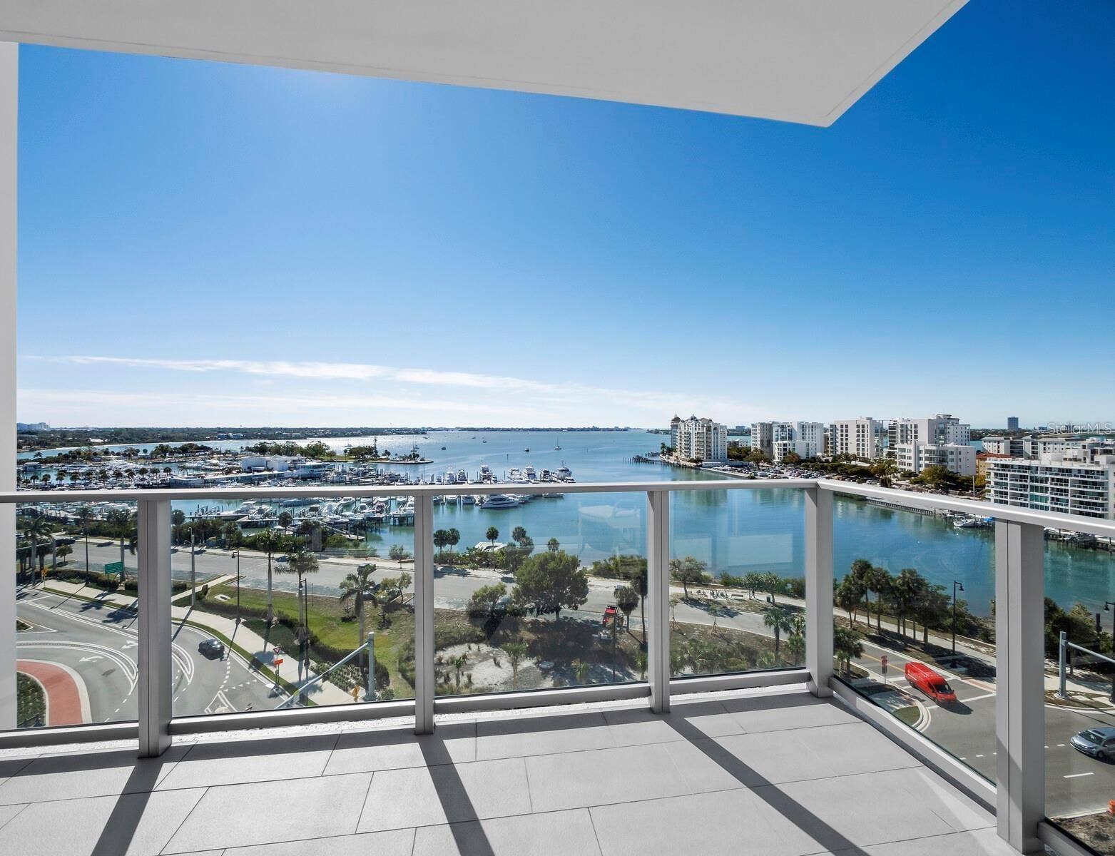 1155 N GULFSTREAM AVENUE, #906, Sarasota, FL 34236