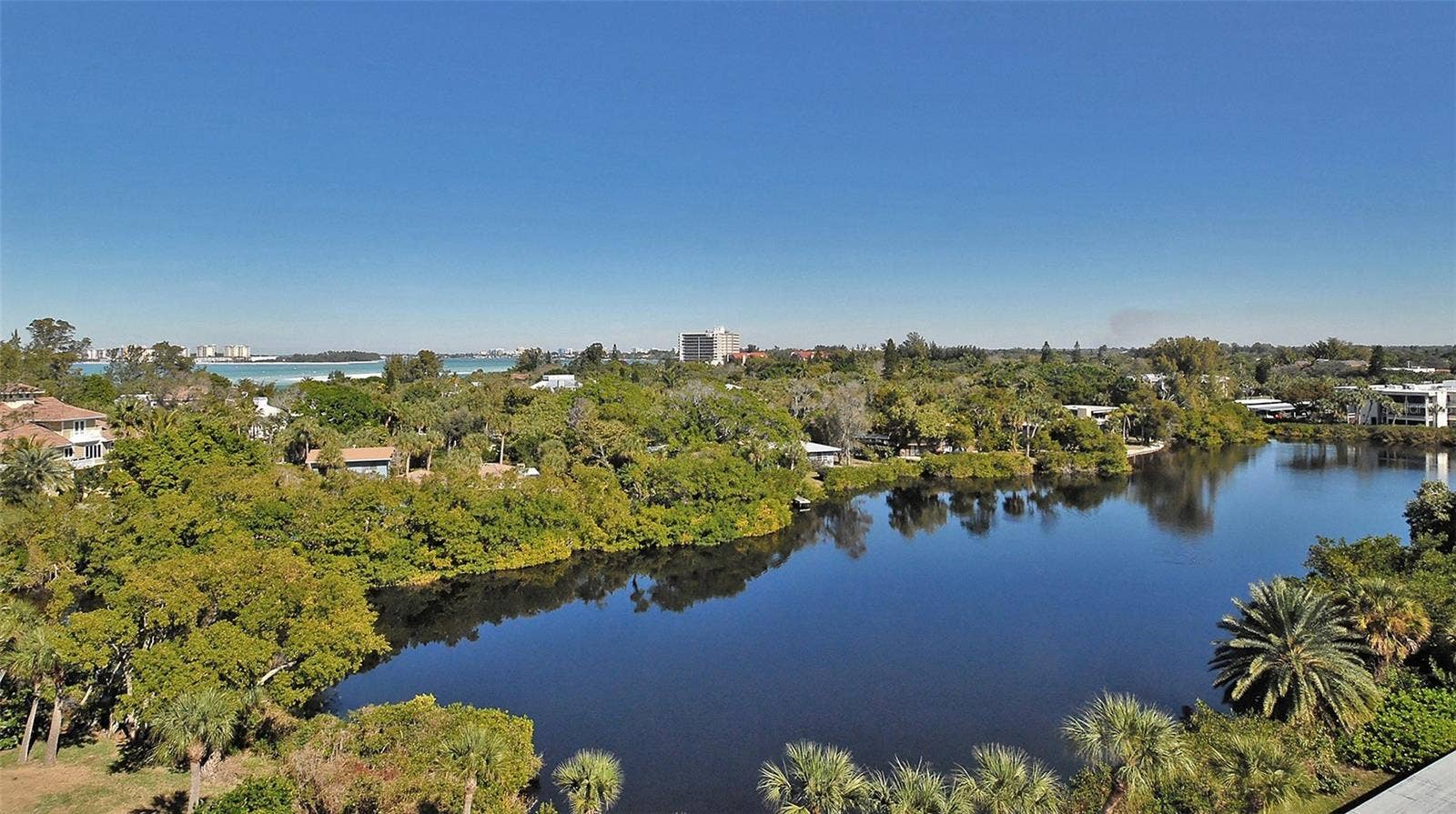 19 WHISPERING SANDS DRIVE, #106, Sarasota, FL 34242 19 WHISPERING SANDS DRIVE, #106, Sarasota, FL 34242