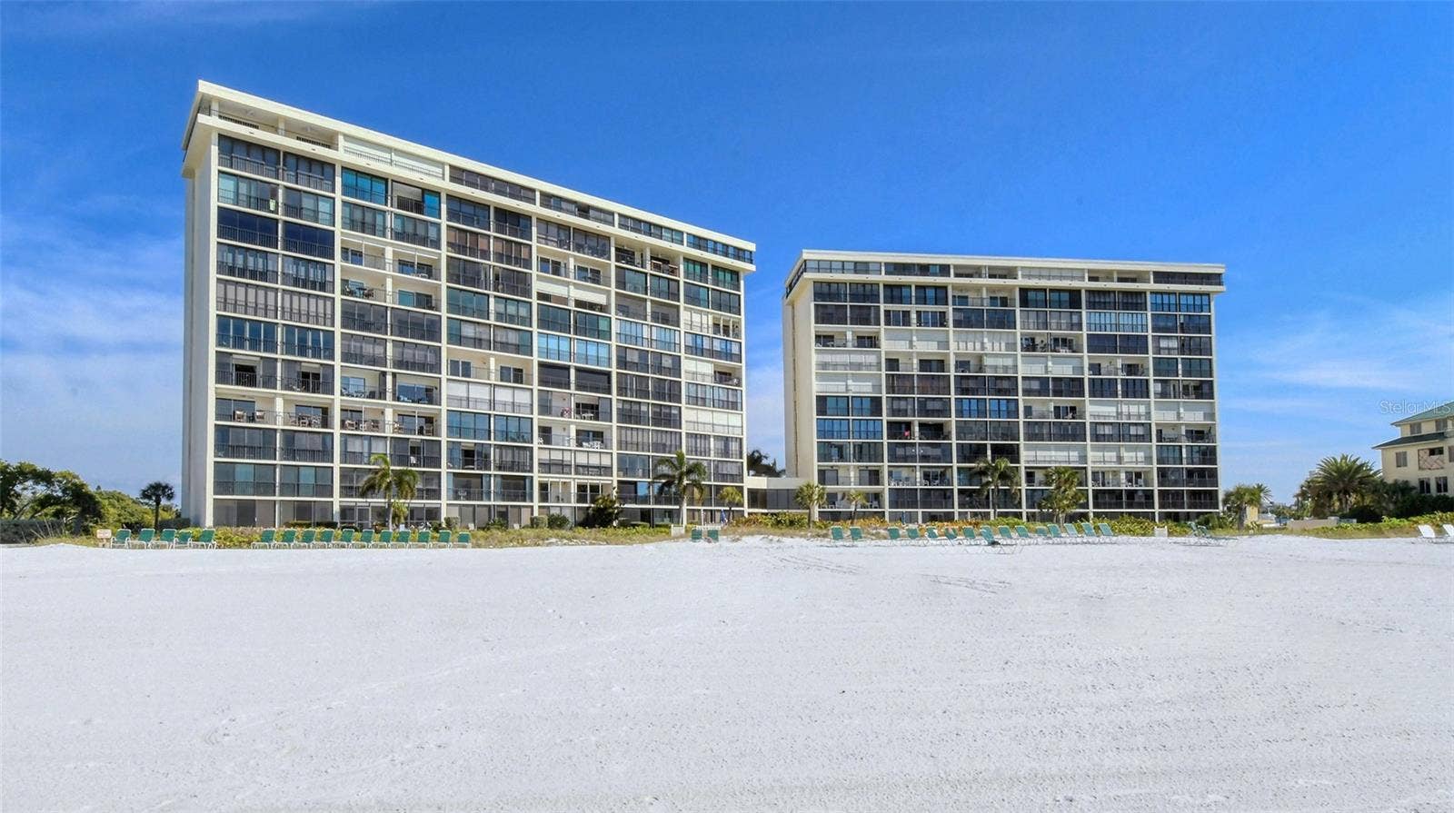 19 WHISPERING SANDS DRIVE, #106, Sarasota, FL 34242 19 WHISPERING SANDS DRIVE, #106, Sarasota, FL 34242