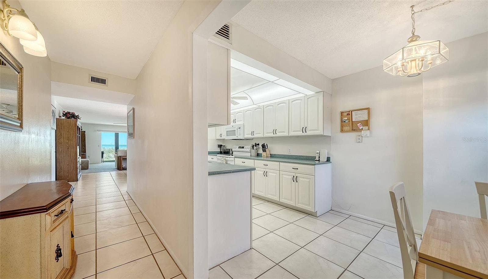 19 WHISPERING SANDS DRIVE, #106, Sarasota, FL 34242 19 WHISPERING SANDS DRIVE, #106, Sarasota, FL 34242