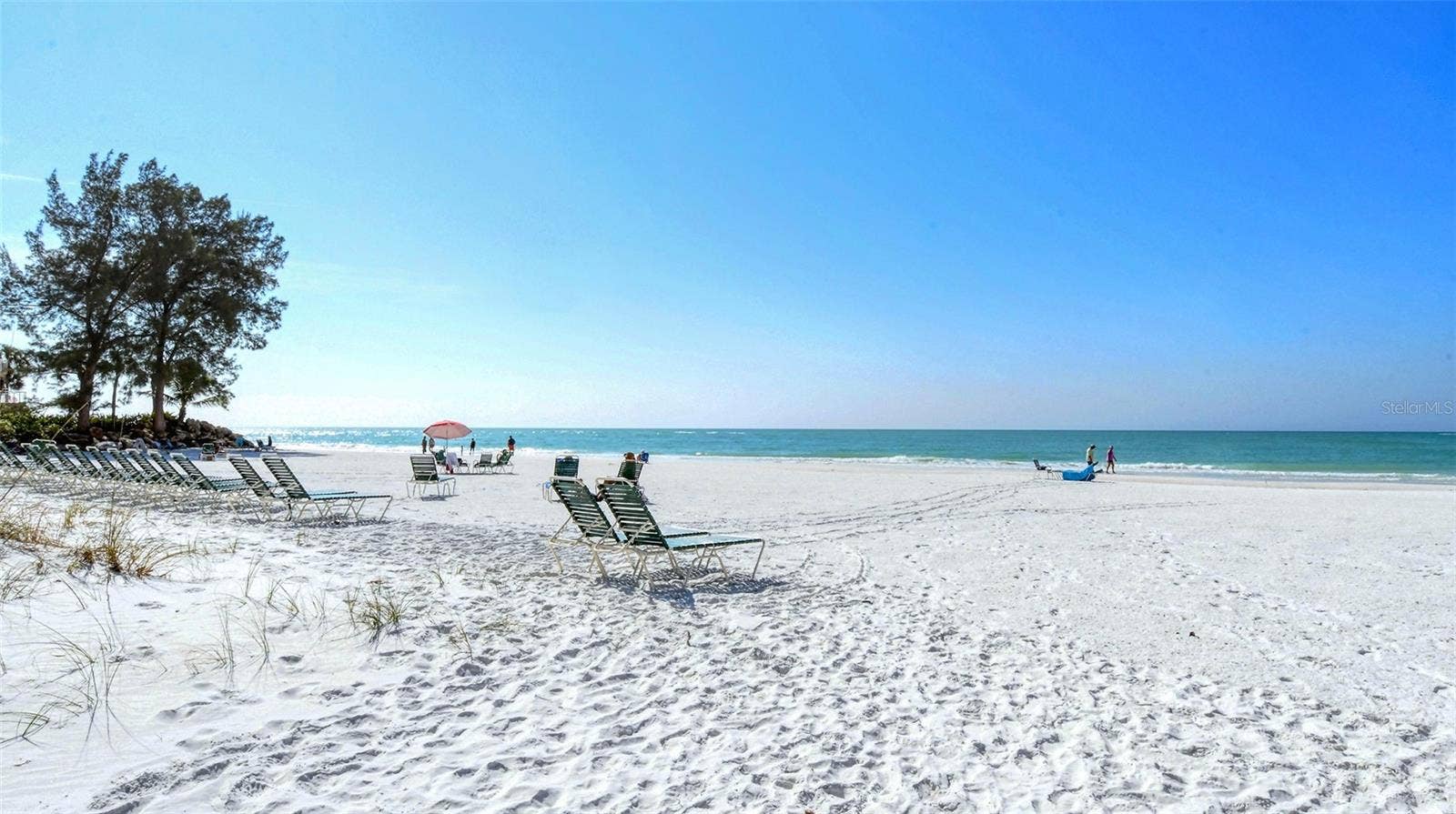 19 WHISPERING SANDS DRIVE, #106, Sarasota, FL 34242 19 WHISPERING SANDS DRIVE, #106, Sarasota, FL 34242
