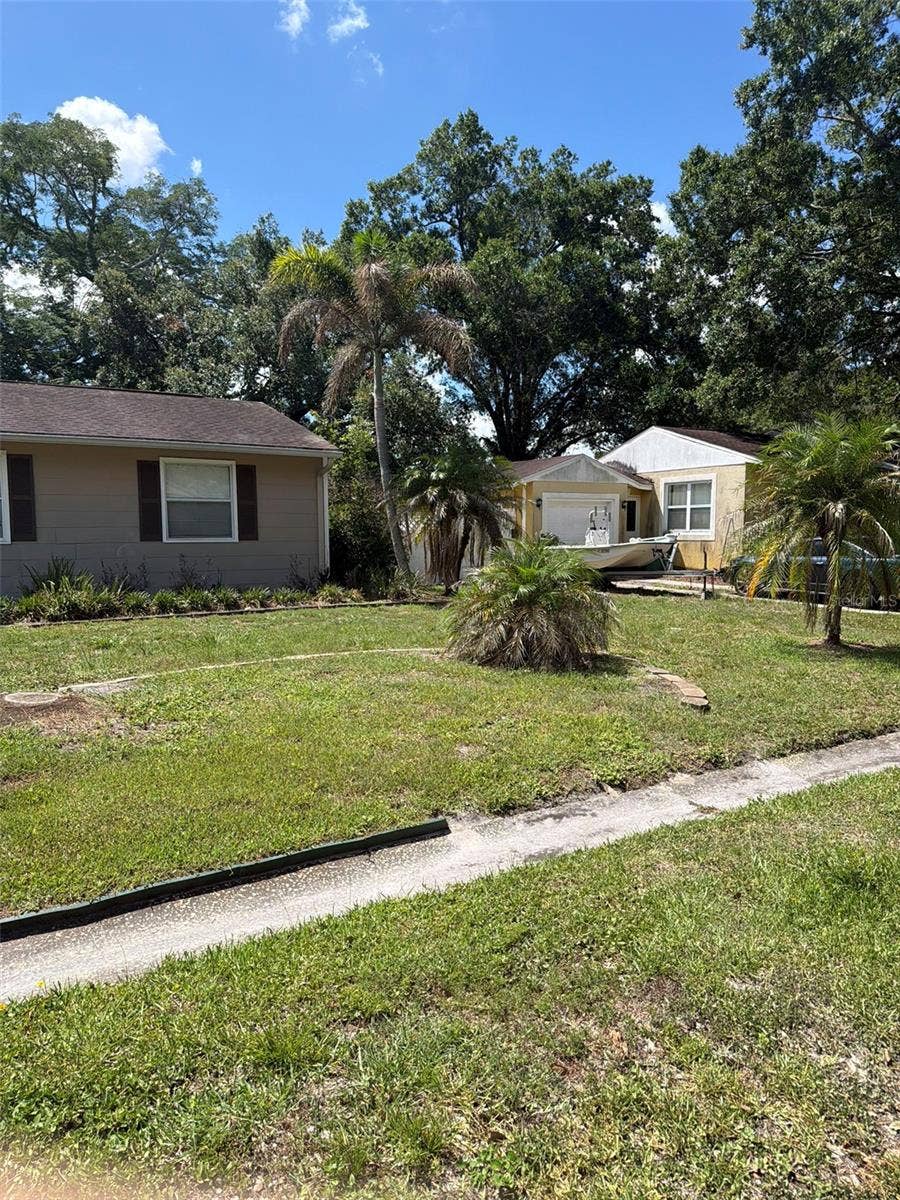 4915 W BARTLETT DRIVE, Tampa, FL 33603 4915 W BARTLETT DRIVE, Tampa, FL 33603