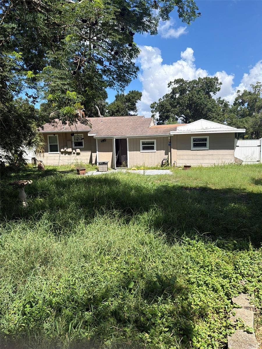 4915 W BARTLETT DRIVE, Tampa, FL 33603 4915 W BARTLETT DRIVE, Tampa, FL 33603