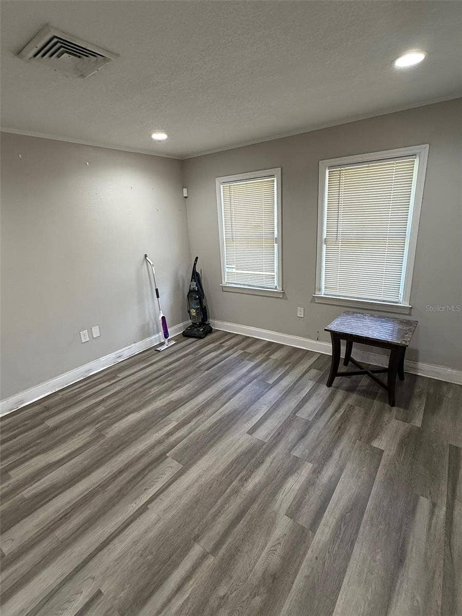 4915 W BARTLETT DRIVE, Tampa, FL 33603 4915 W BARTLETT DRIVE, Tampa, FL 33603