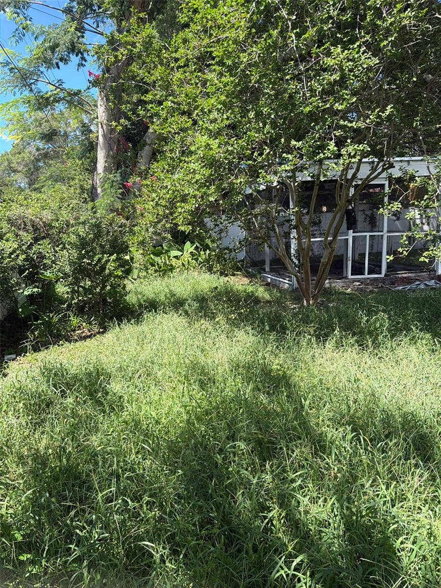 4915 W BARTLETT DRIVE, Tampa, FL 33603 4915 W BARTLETT DRIVE, Tampa, FL 33603