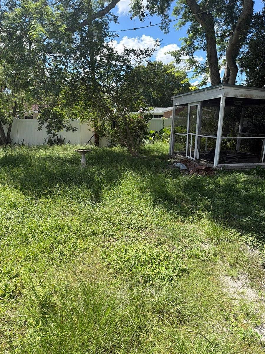 4915 W BARTLETT DRIVE, Tampa, FL 33603 4915 W BARTLETT DRIVE, Tampa, FL 33603