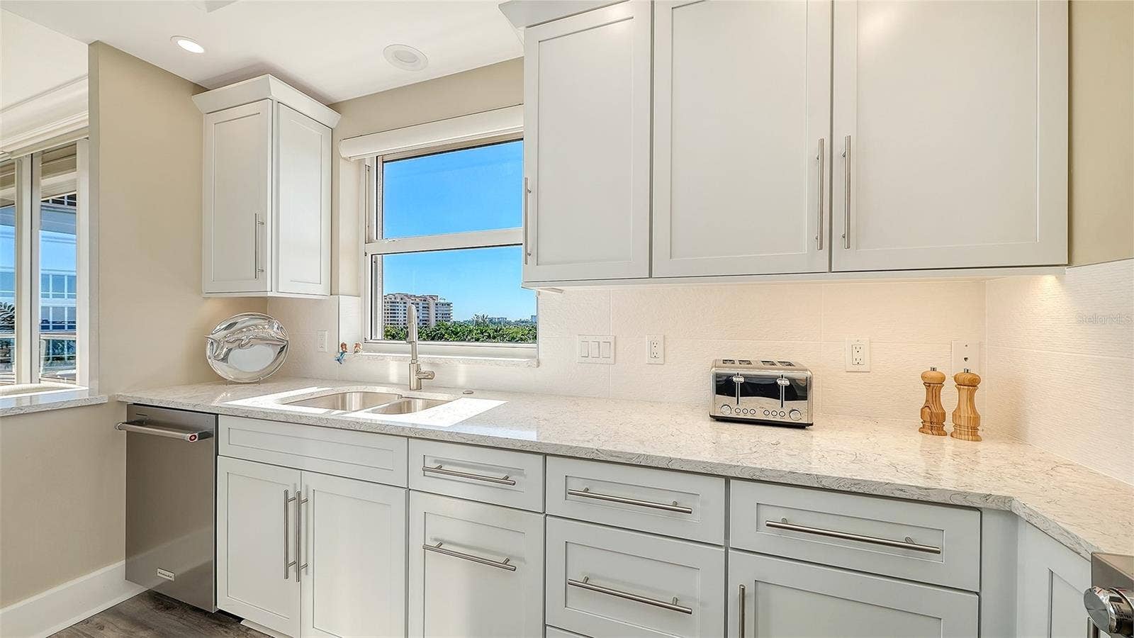 3070 GRAND BAY BOULEVARD, #645, Longboat Key, FL 34228 3070 GRAND BAY BOULEVARD, #645, Longboat Key, FL 34228