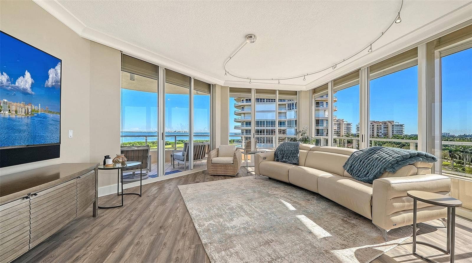 3070 GRAND BAY BOULEVARD, #645, Longboat Key, FL 34228 3070 GRAND BAY BOULEVARD, #645, Longboat Key, FL 34228