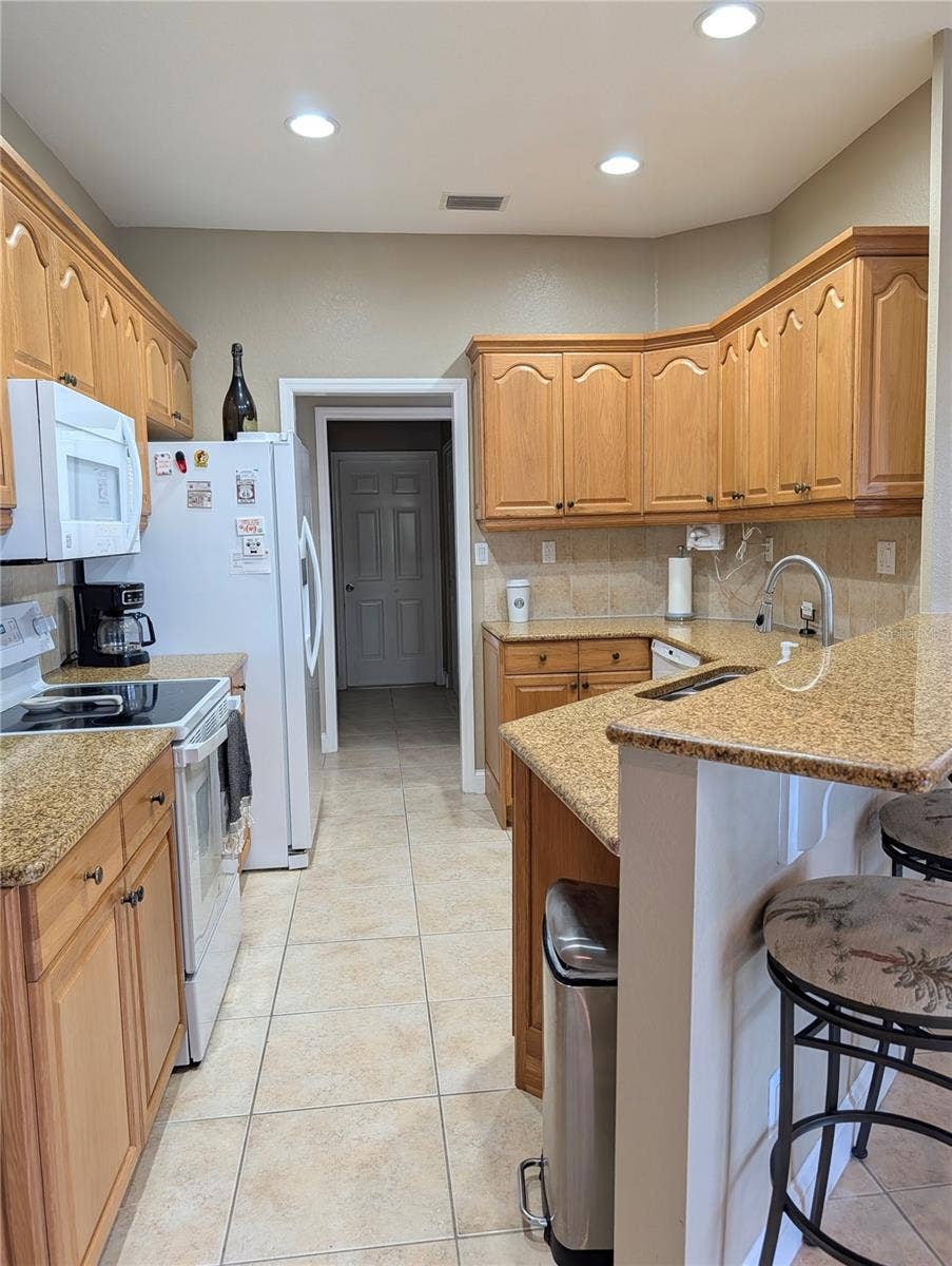 2412 RIO DE JANEIRO AVENUE, Punta Gorda, FL 33983