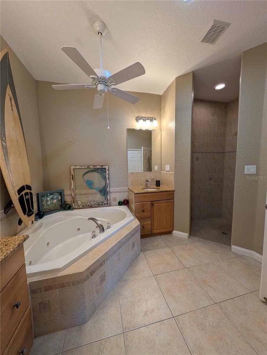 2412 RIO DE JANEIRO AVENUE, Punta Gorda, FL 33983