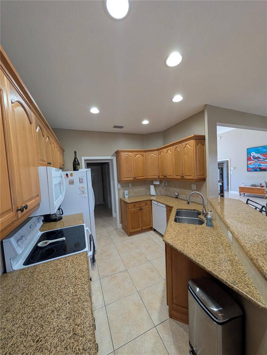 2412 RIO DE JANEIRO AVENUE, Punta Gorda, FL 33983