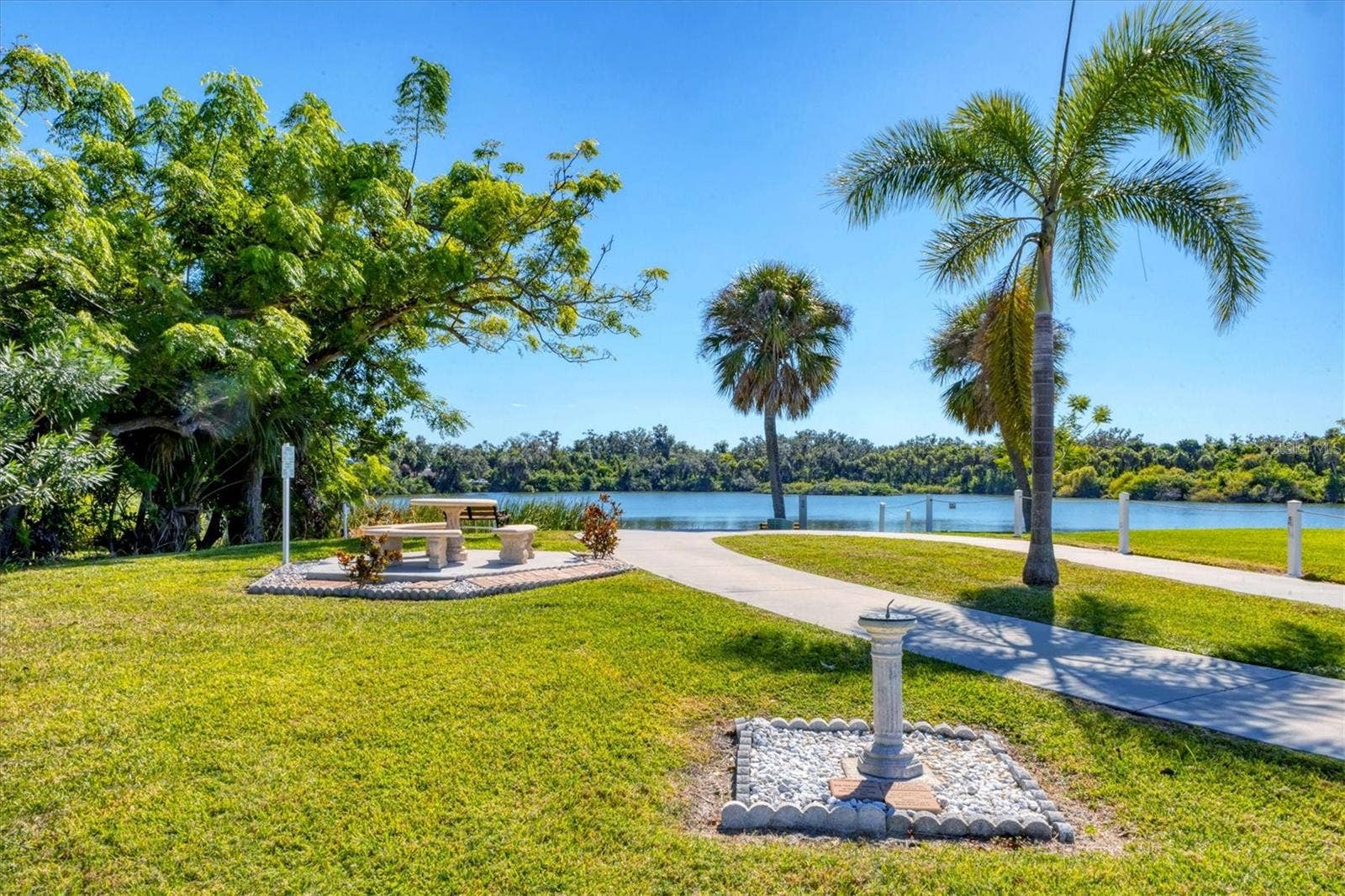 1006 44TH AVENUE DRIVE E, Ellenton, FL 34222 1006 44TH AVENUE DRIVE E, Ellenton, FL 34222