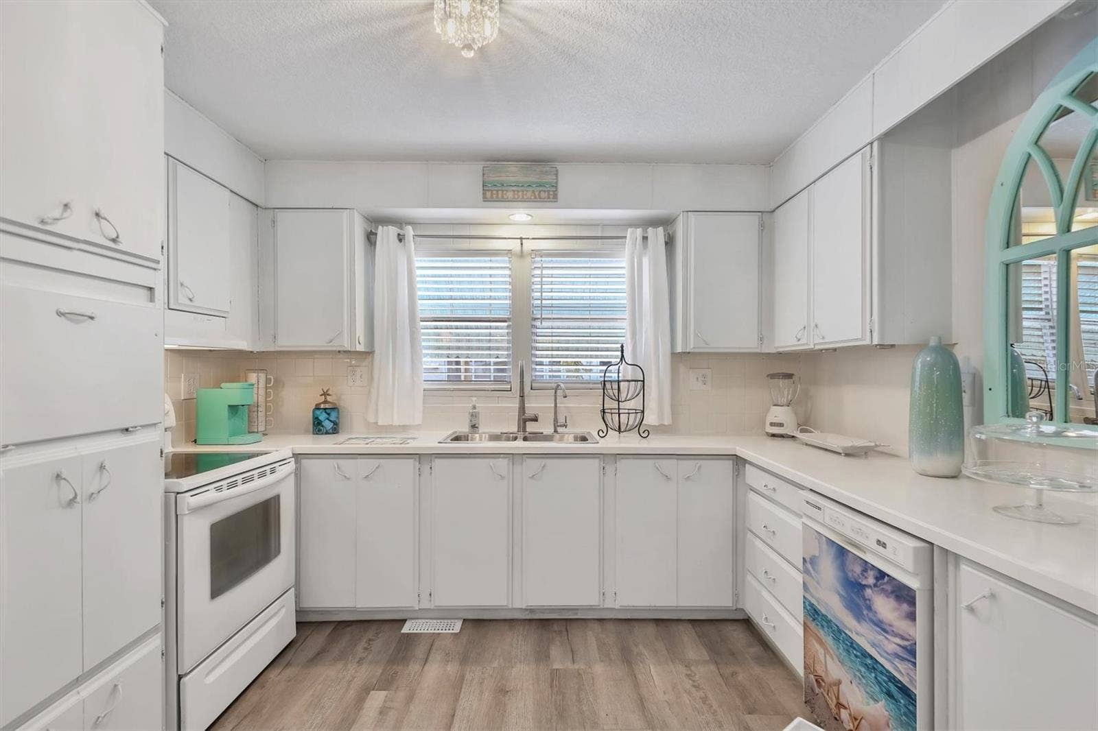 1006 44TH AVENUE DRIVE E, Ellenton, FL 34222 KitKitchenchen
