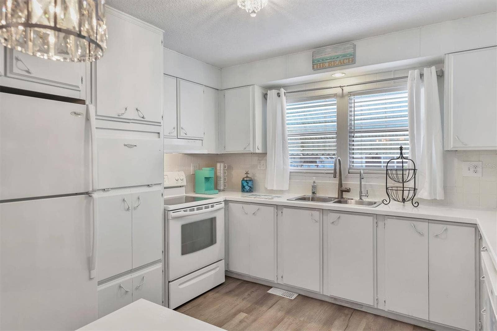 1006 44TH AVENUE DRIVE E, Ellenton, FL 34222 Kitchen