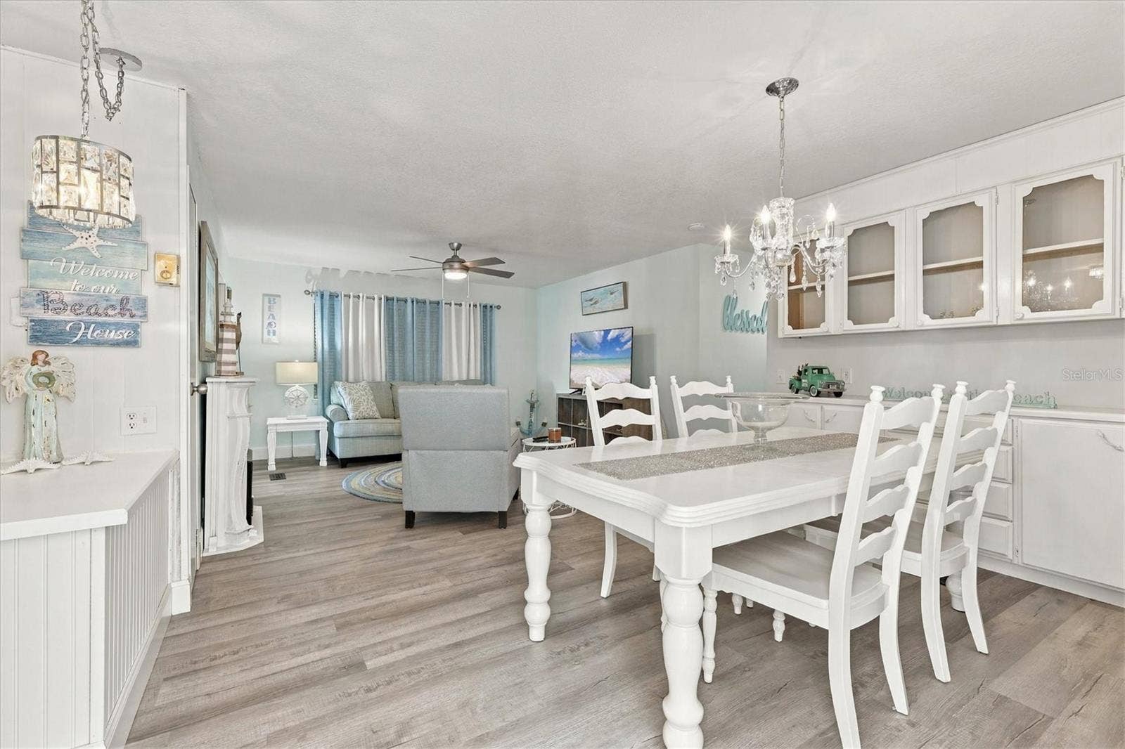 1006 44TH AVENUE DRIVE E, Ellenton, FL 34222 Dining/Living Room