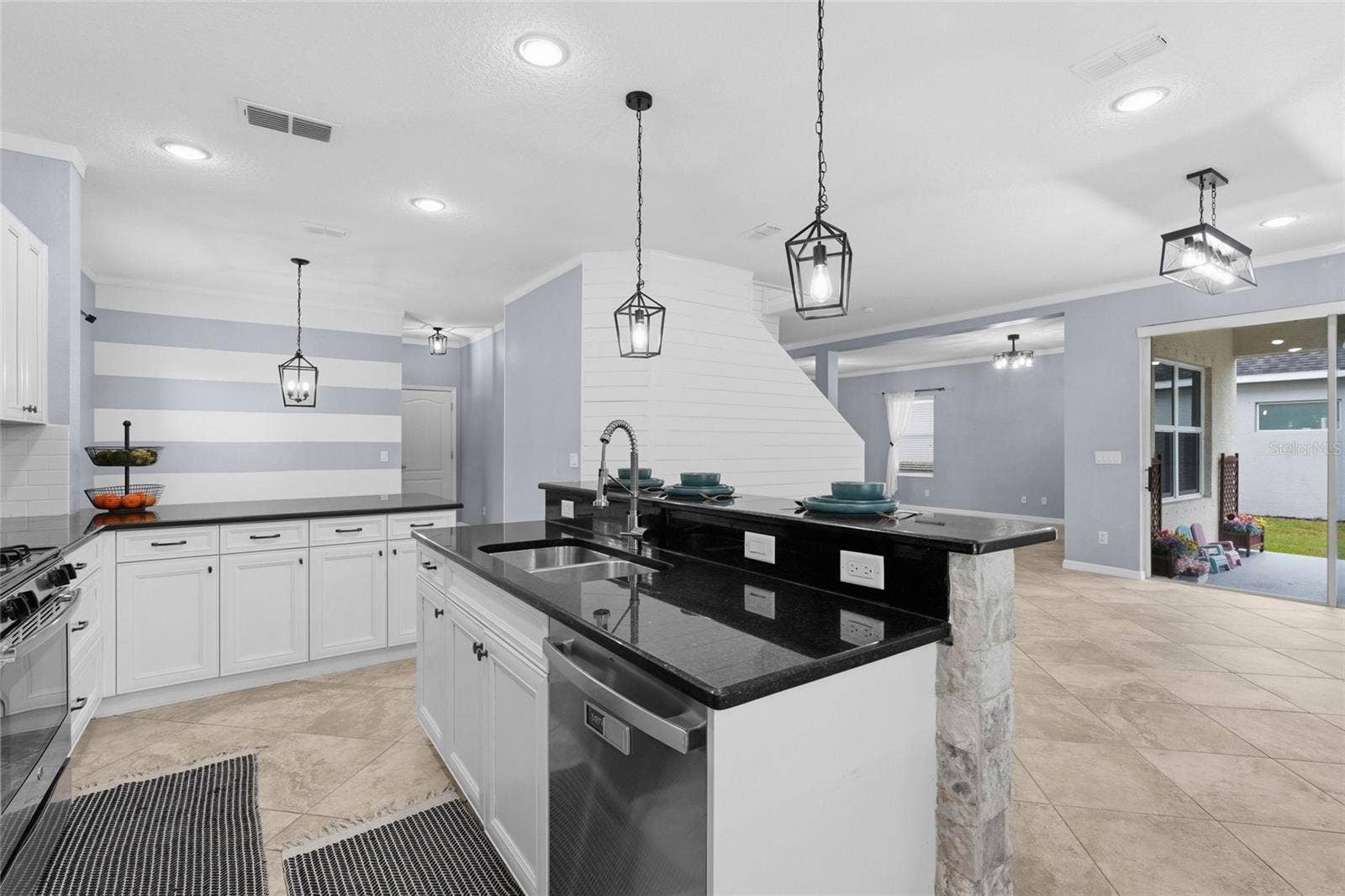 5008 MISSION PARK LANE, Bradenton, FL 34211 5008 MISSION PARK LANE, Bradenton, FL 34211